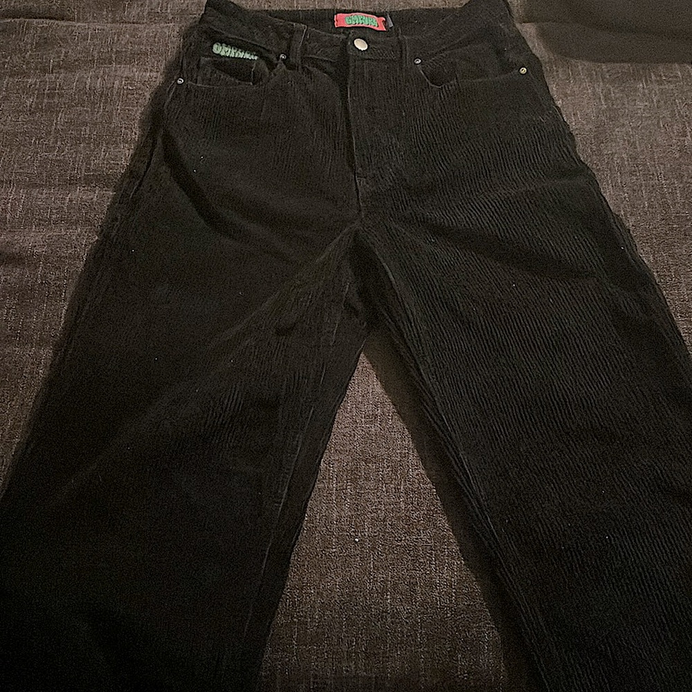 Zumi’s Empyre Corduroy pants sz 6